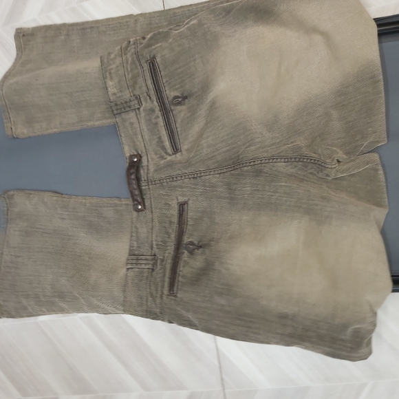 Guess Classic Taupe Corduroy Pants - Picture 12 of 12
